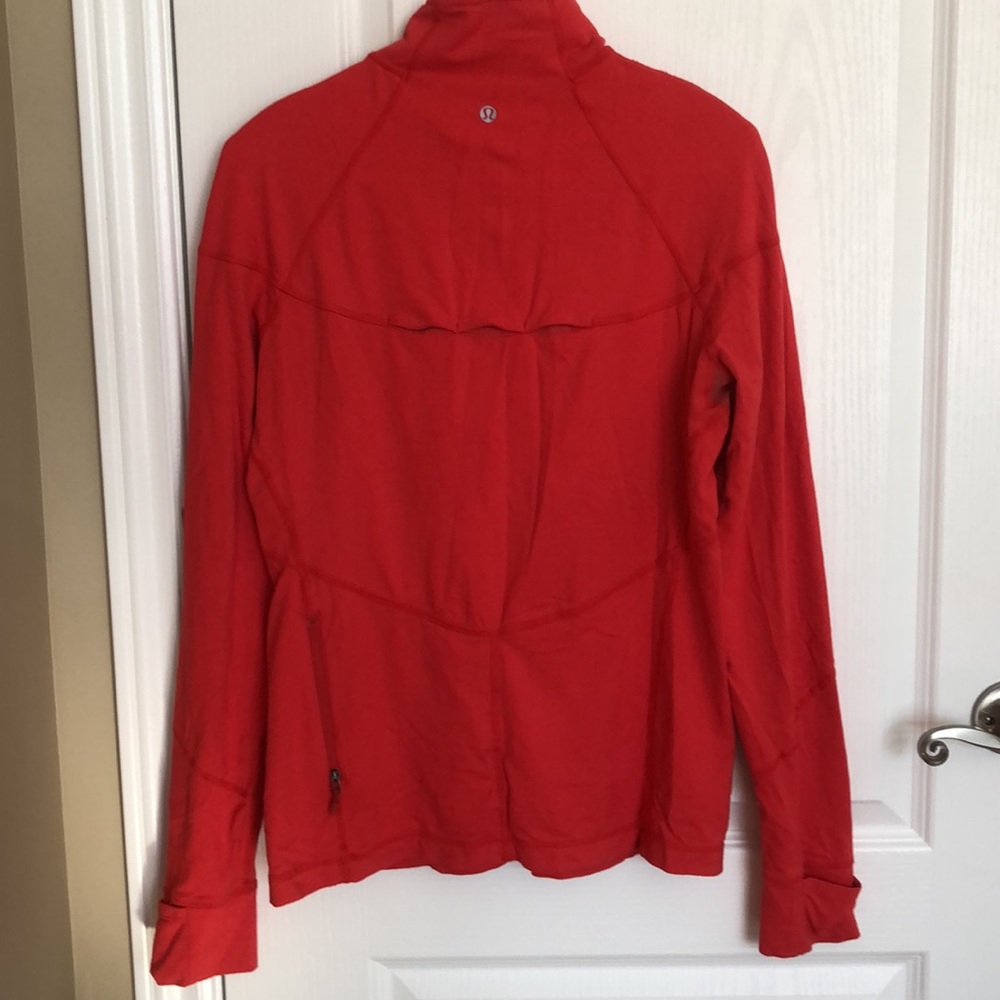 ✨SOLD✨ LULULEMON-EUC 1/2 Zip Sweatshirt/Jacket (L) - Picture 13 of 16